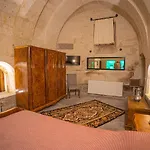 Pietra Cave فندق أوروغوبْ