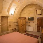 Pietra Cave أوروغوبْ
