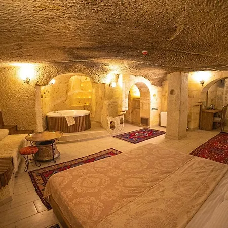 Pietra Cave * Ürgüp