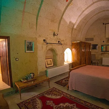 Pietra Cave Otel *