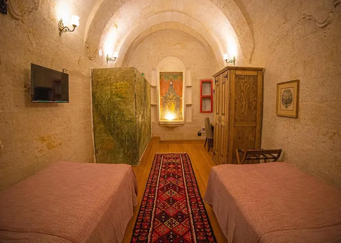 Hotel Pietra Cave